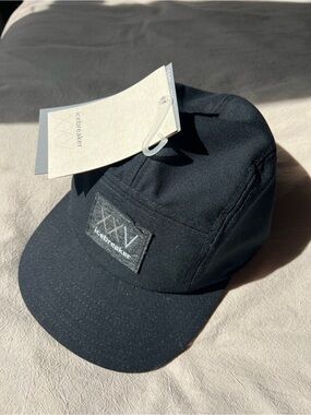 Icebreaker Black Five-Panel Cap XXV